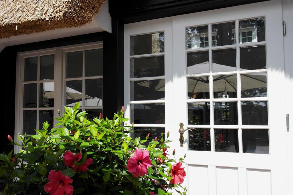 Hotel Blauer Fasan Wiesmoor Exterior photo